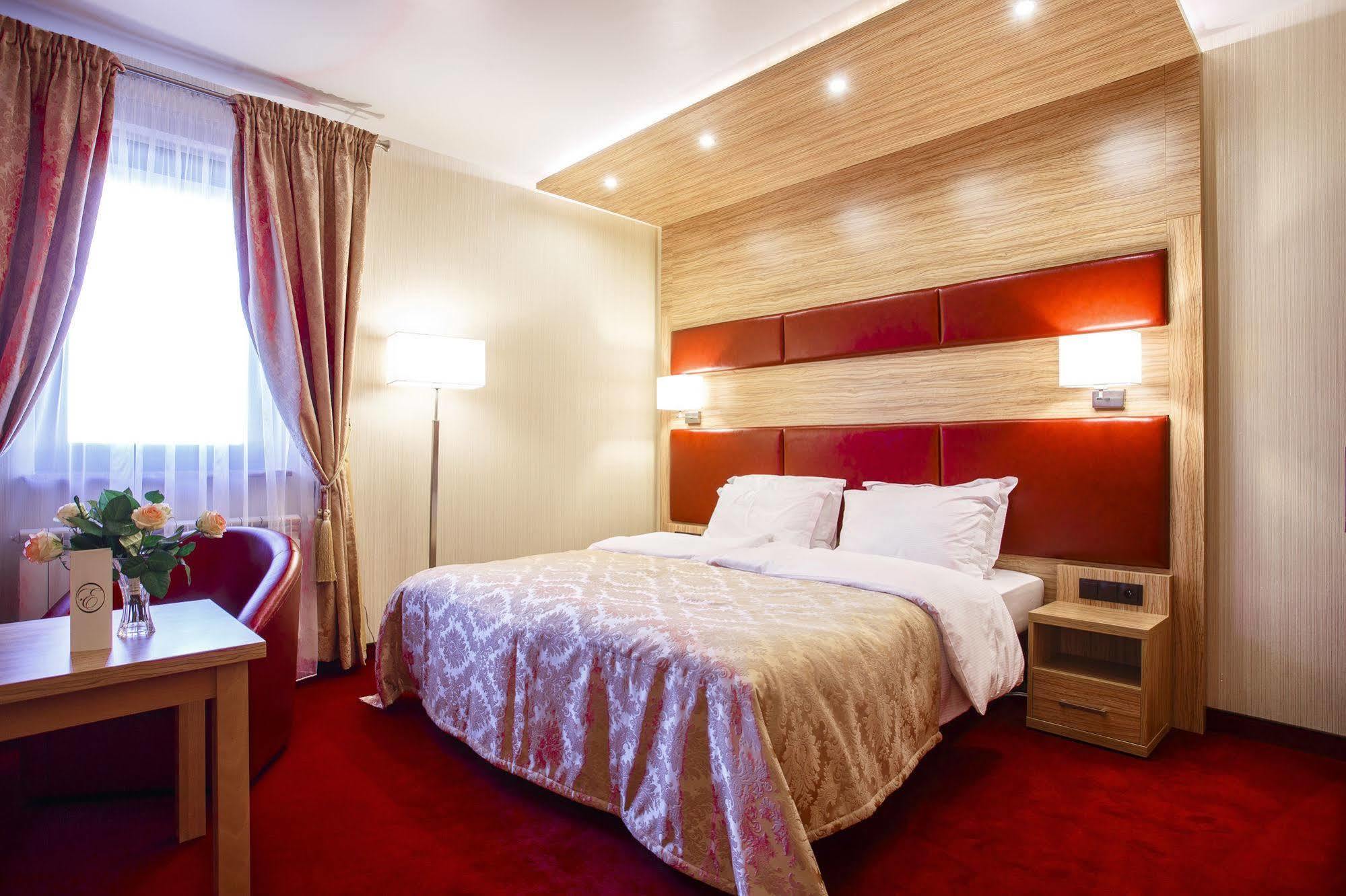 Hotel Etiuda Lublin Exterior photo